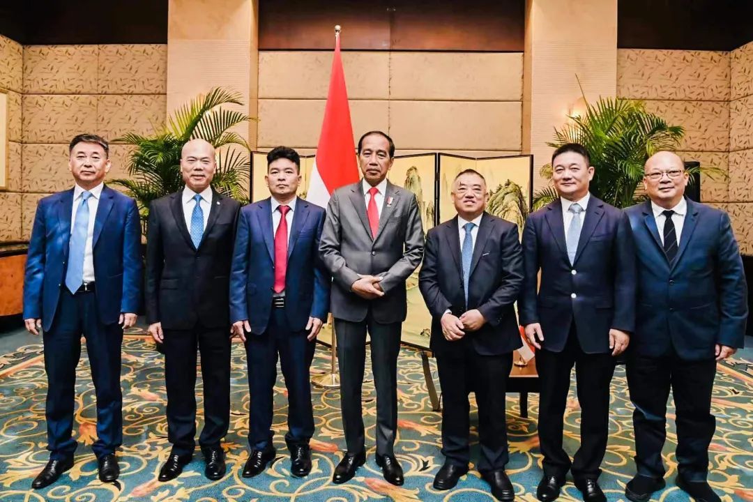 印尼總統(tǒng)商務圓桌會議在成都召開，中偉股份董事長鄧偉明受邀參會并發(fā)言