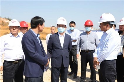 銅仁市委副書記、市長皮貴懷赴中偉鎳锍精煉硫酸鎳項(xiàng)目調(diào)研